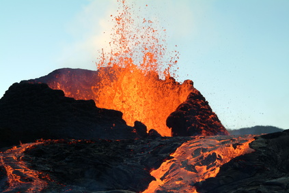 Le volcan la pété : le feu d’artifice maison pour le Grand raid