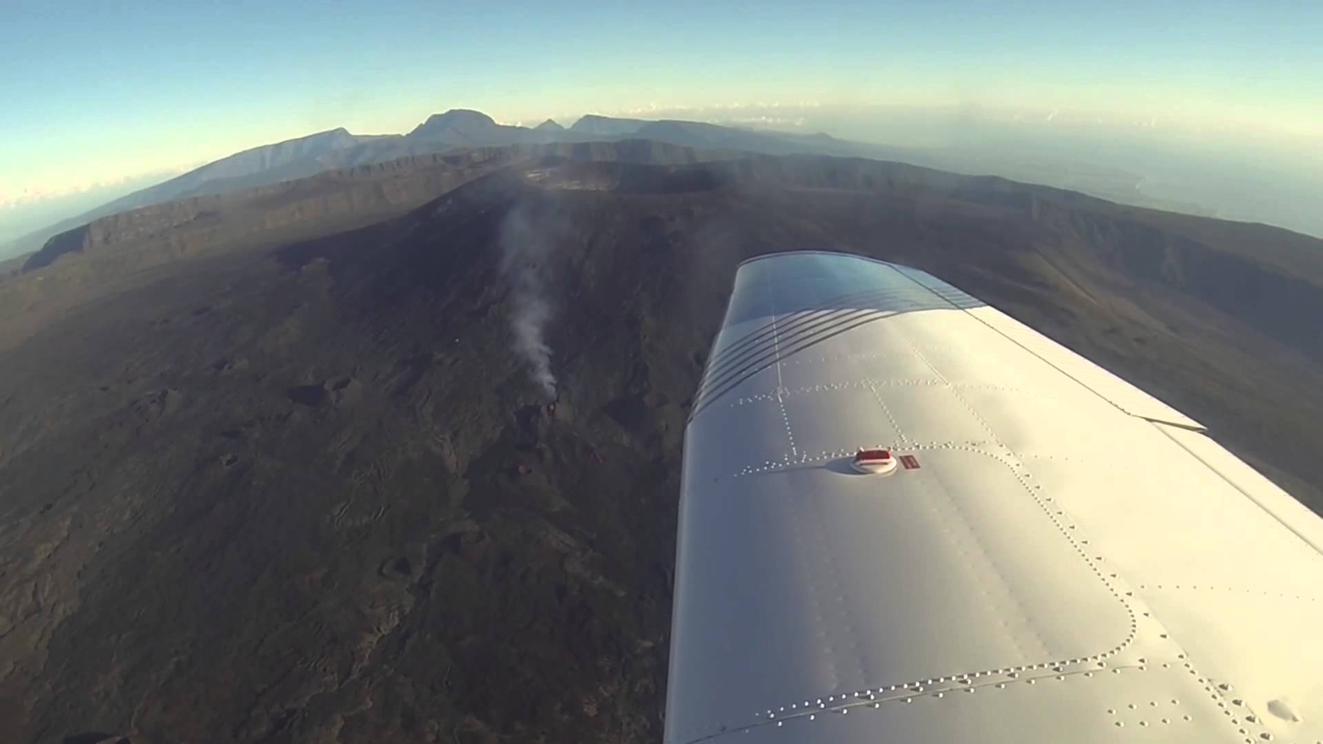Vidéo : Vol au dessus de la Réunion