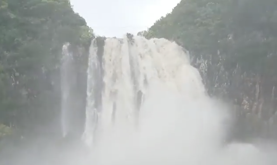 Vidéo : La Cascade Niagara méconnaissable
